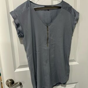 Express Short Sleeve V-neck Top size small